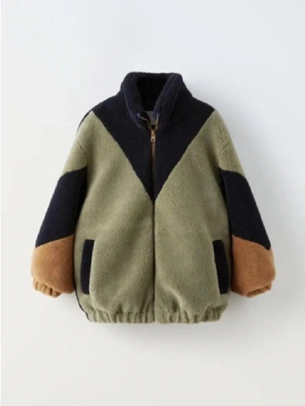 NWT! Zara Colorblock Full Zip Fleece Jacket. Size Women’s Small/Kids Age 13/14.